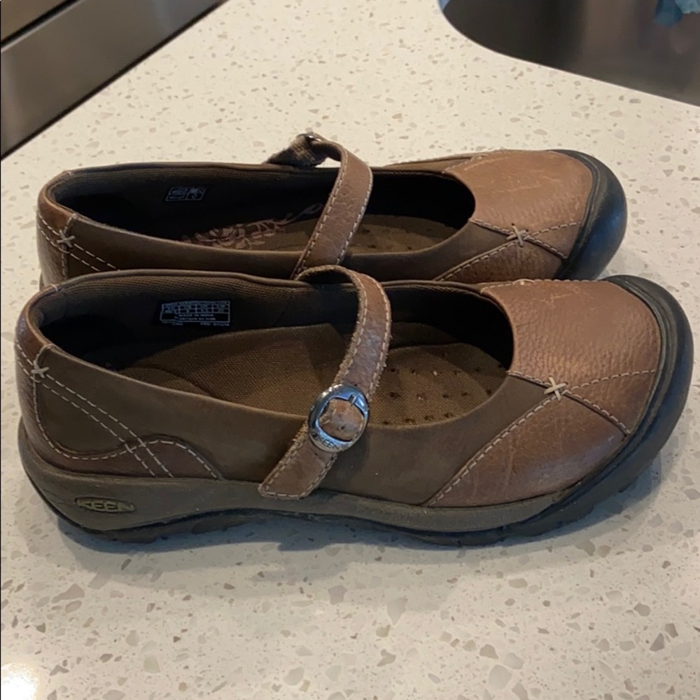 Keen Mary Jane Shoes - Size 8